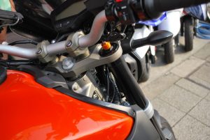 mt-09_1607 (5)